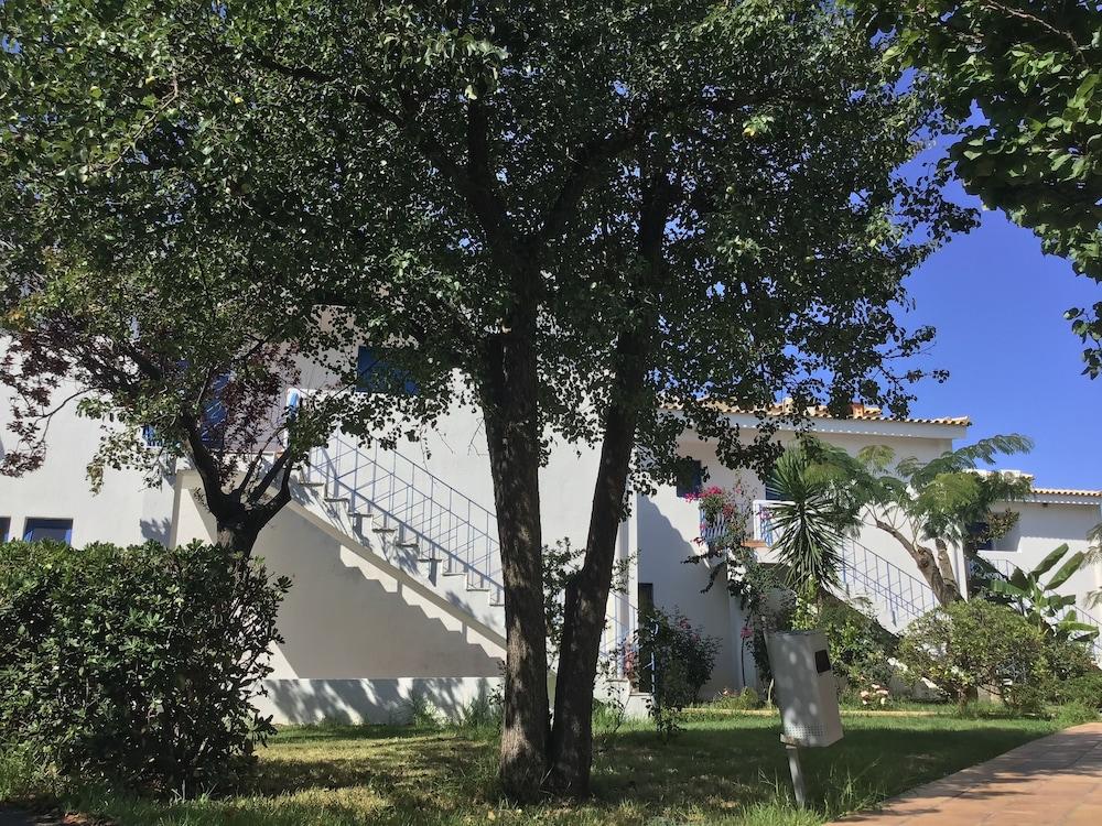 Hotel Oasis Кипарисия Екстериор снимка