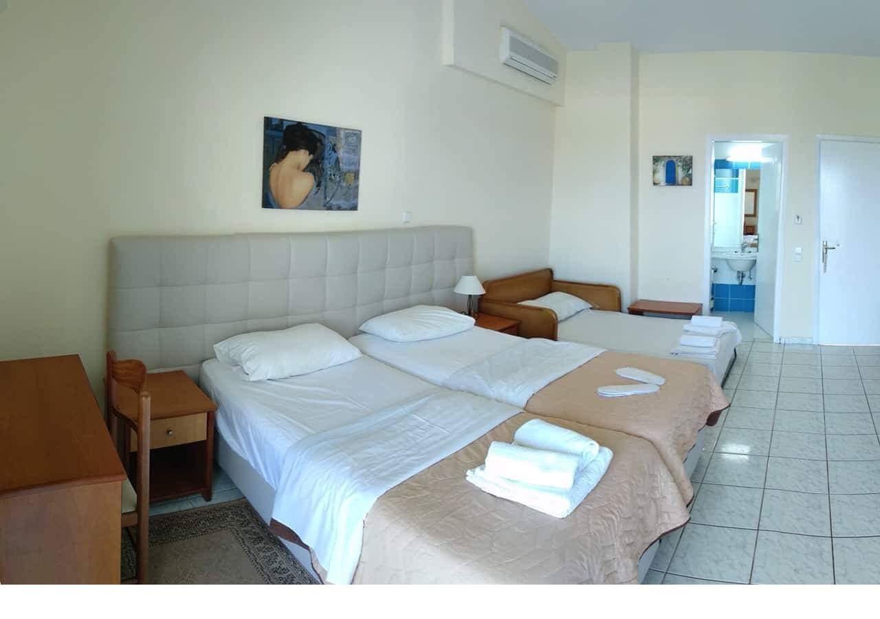 Hotel Oasis Кипарисия Екстериор снимка
